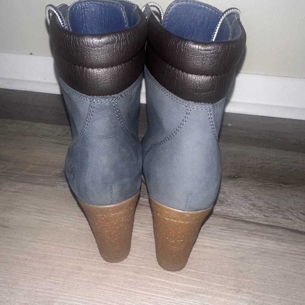Timberland Women's Navy Heeled Boots - Picture 3 of 5